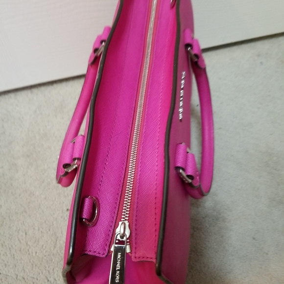 Michael kors women bag - Picture 6 of 13